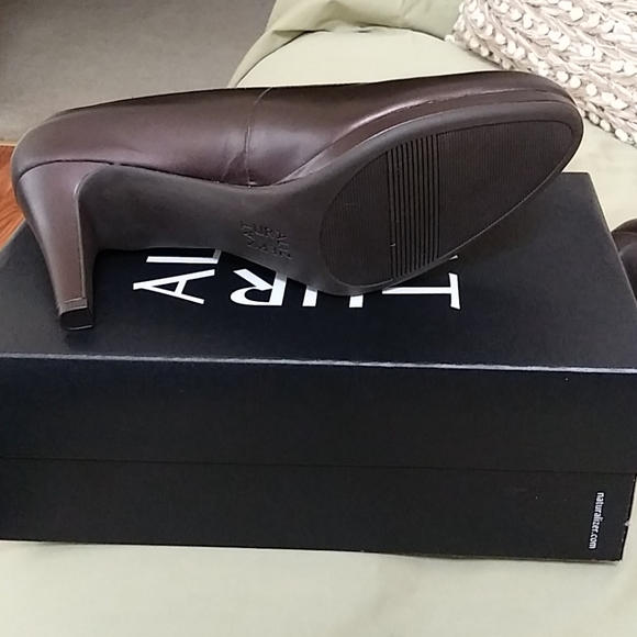 Women shoes - Picture 4 of 5